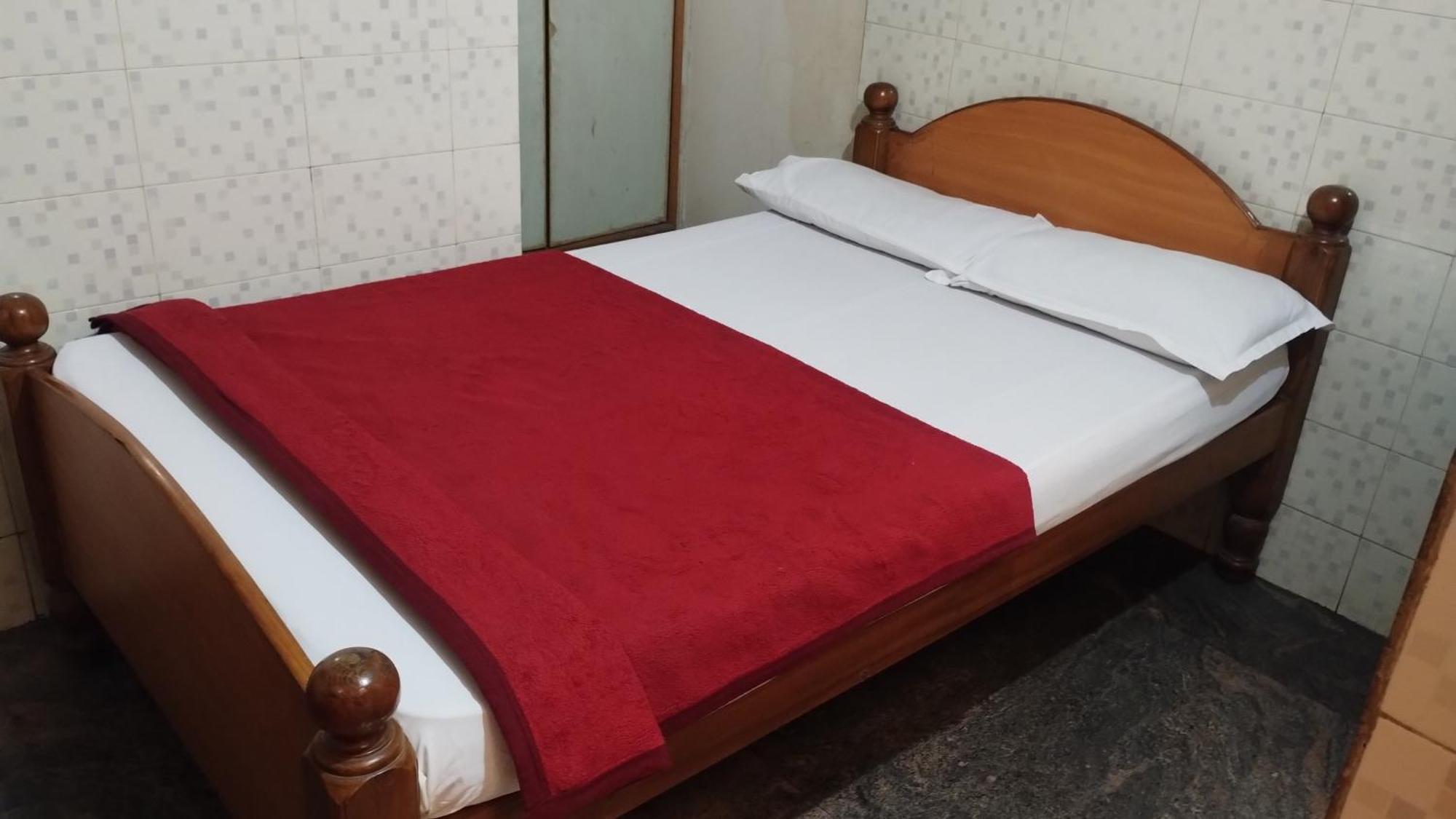 Sharada Kk Residency Villa Mysore Buitenkant foto